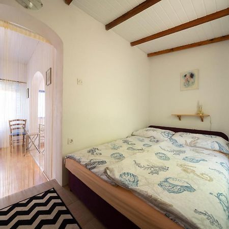Studio Apartman Ema 2 Gornji Karin Luaran gambar