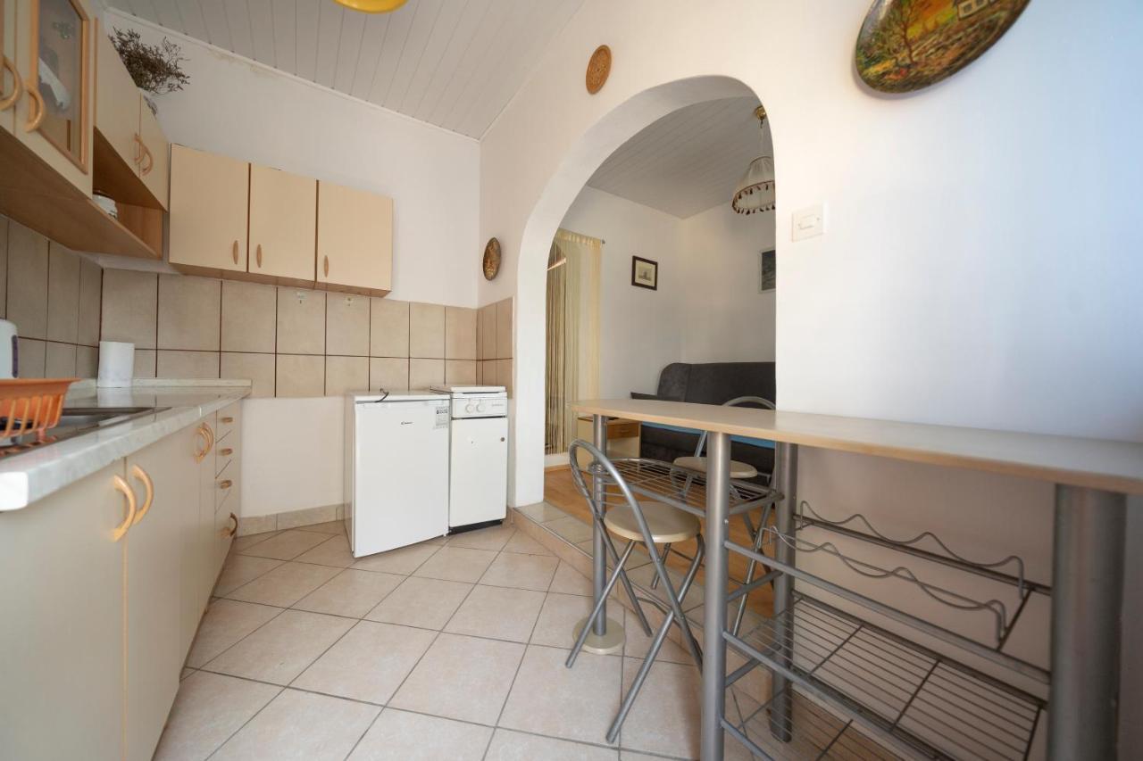 Studio Apartman Ema 2 Gornji Karin Luaran gambar
